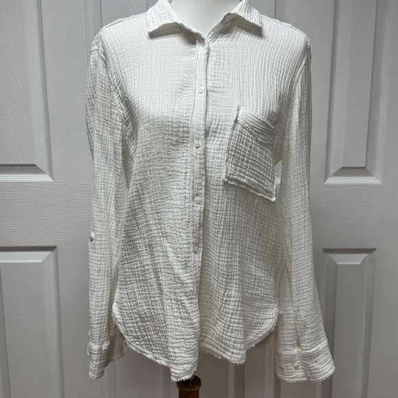 MELISSA NEPTON Tops - MELISSA‎ NEPTON Butonned Down White  Shirt - Size S.